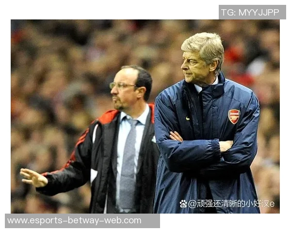 回忆经典绿茵赛场转场画面再现传奇球星拼搏瞬间